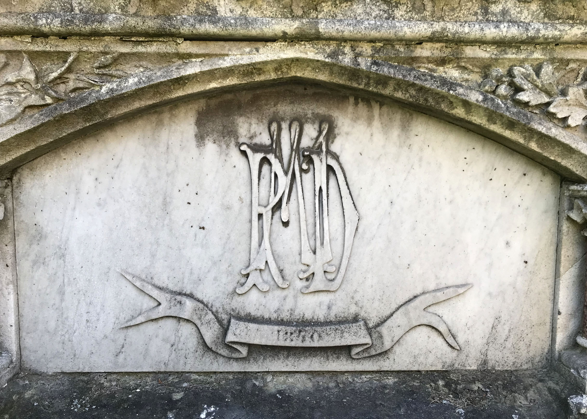 RDgrave5