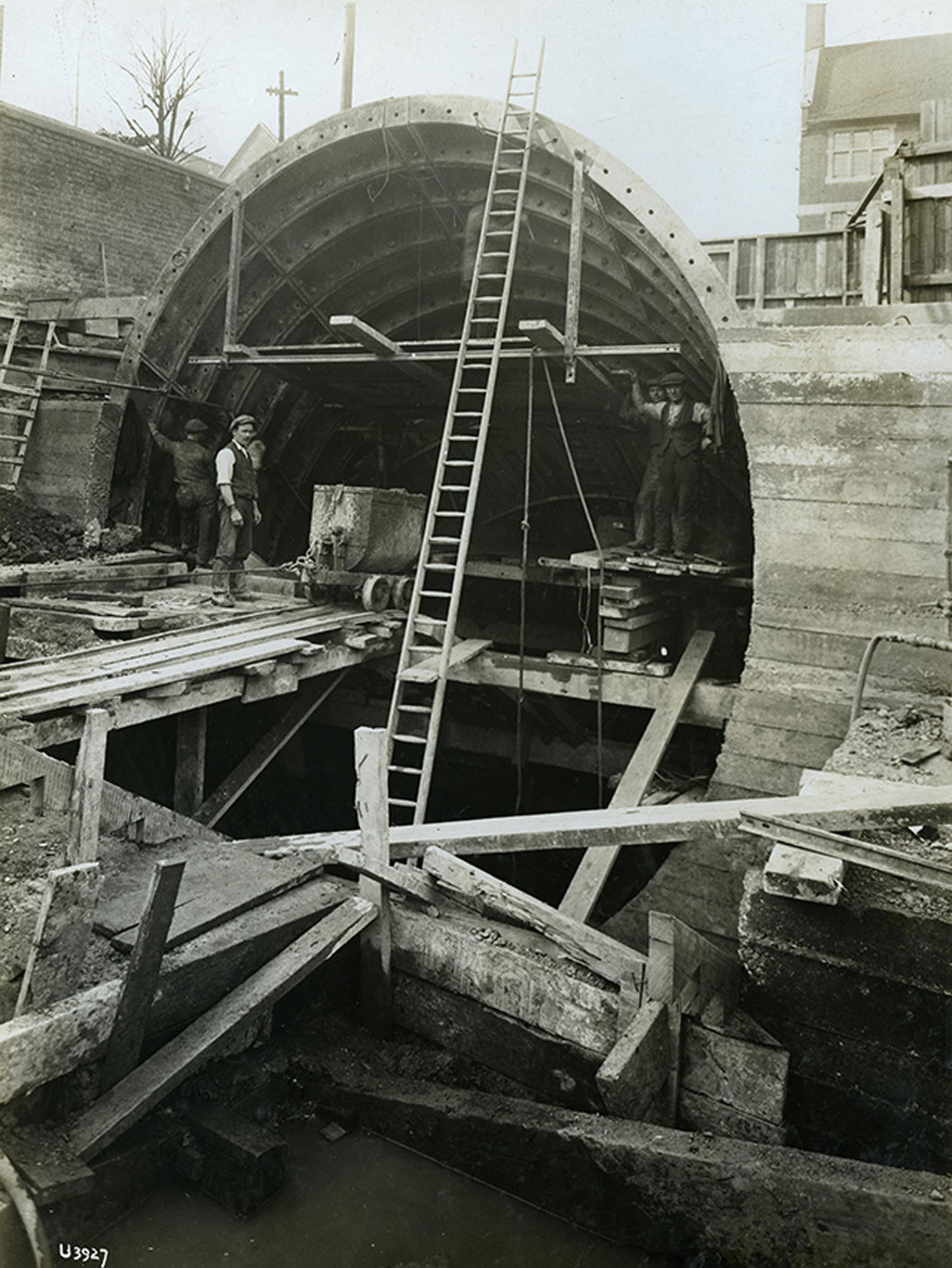 tunnel
