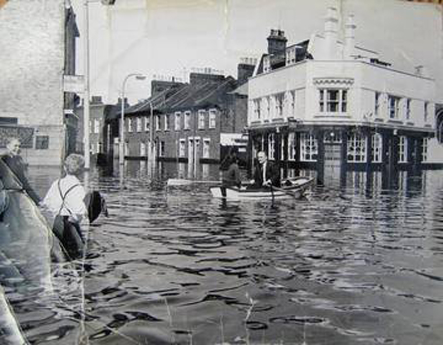 WhiteLionFloods