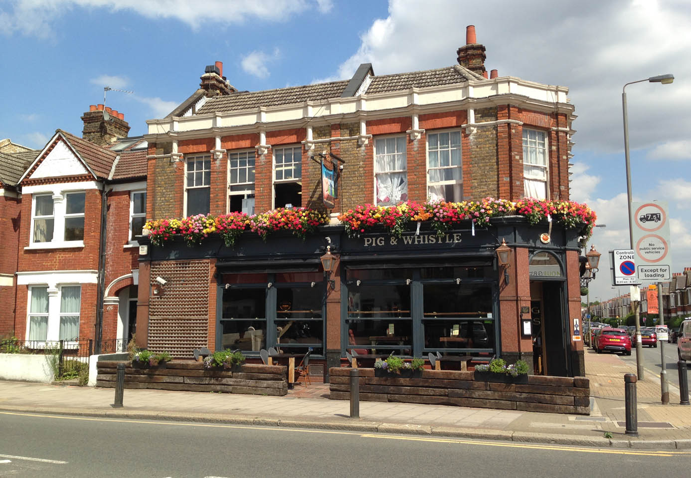 Pig&Whistle