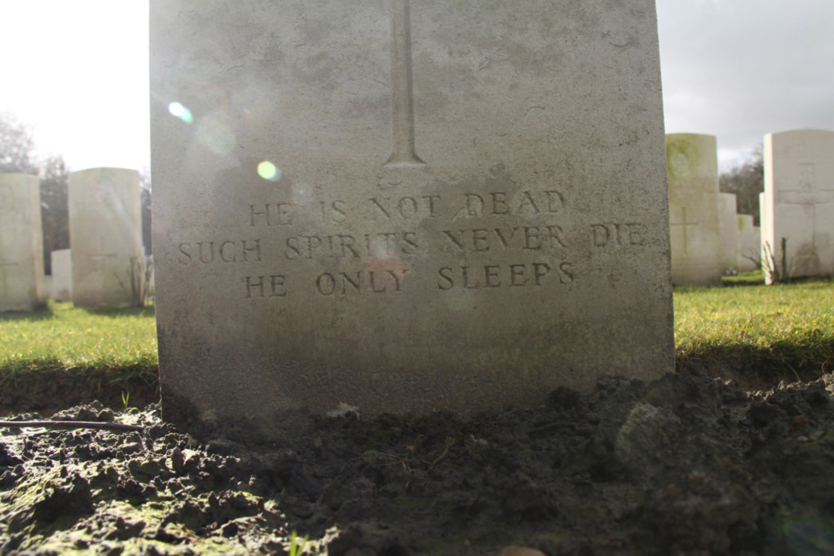 BOTTOM OF GRAVE