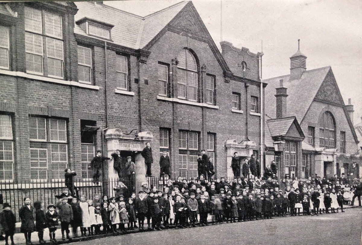 FairlightHall1914